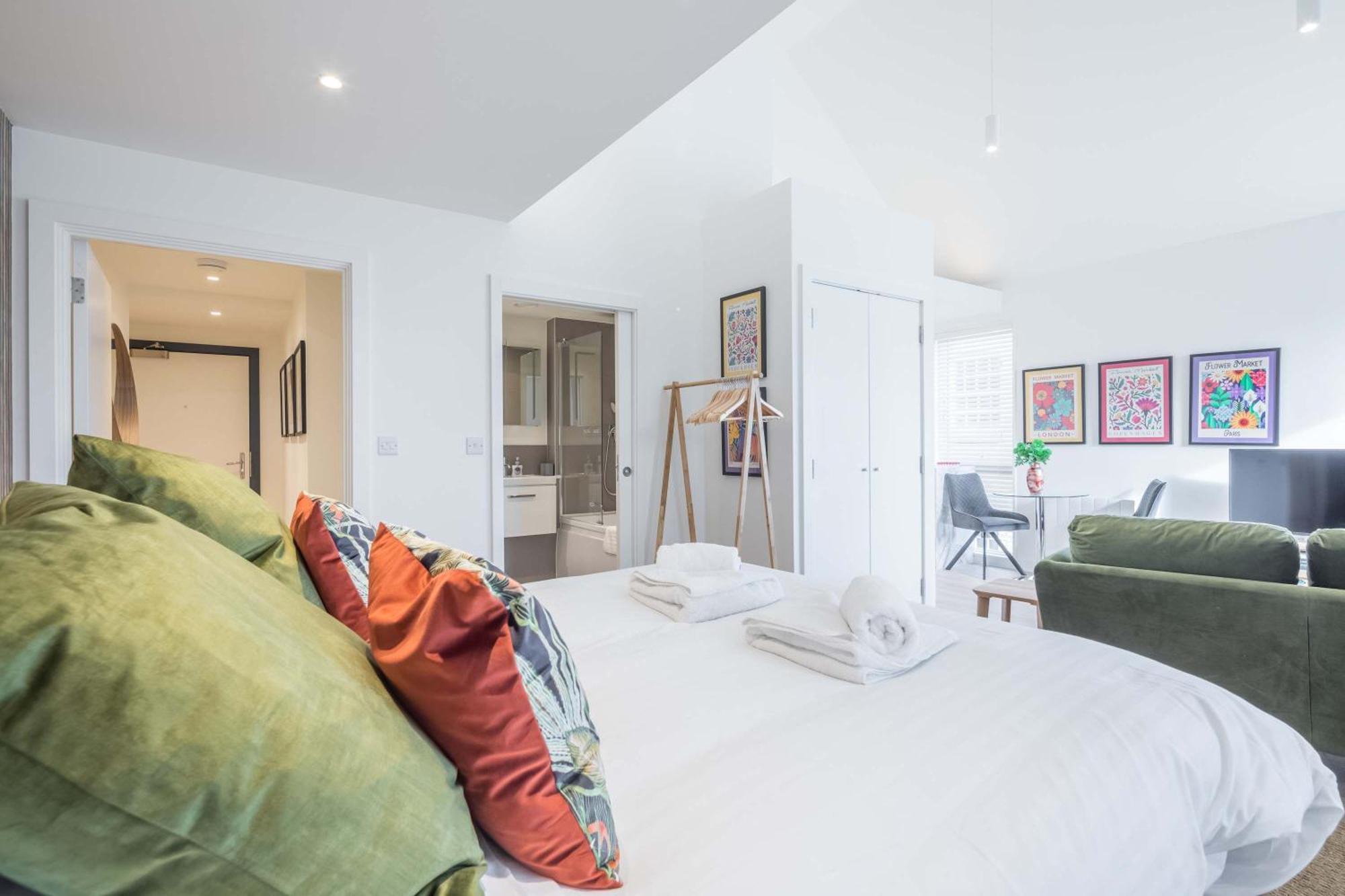 Stunning - Balcony & Parking Cambridge (Cambridgeshire)